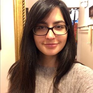 Meet your Posher, Emily